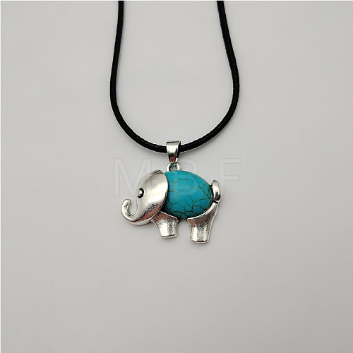Synthetic Turquoise Elephant Pendant Necklace GO2931-2-1